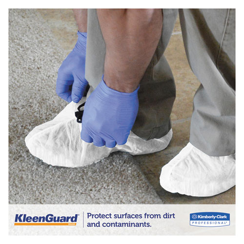 A40 Liquid and Particle Protection Shoe Covers, Medium, White, 400/Carton