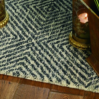 108 X 156 Grey Or  Black Wool Rug
