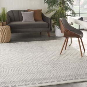 7' X 10' Gray Geometric Power Loom Area Rug