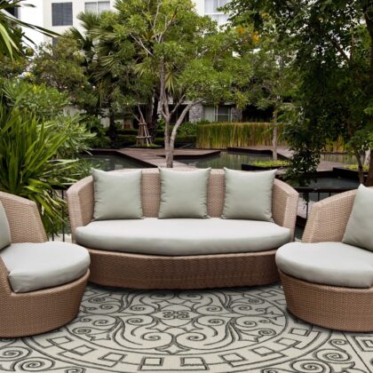 8' Ivory Grey Hand Woven Uv Treated Greek Key Medallion Round Indoor Outdoor Area Rug