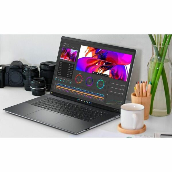 Precision 5000 5680 16" Mobile Workstation - Full HD Plus - 1920 x 1200 - Intel Core i7 13th Gen i7-13700H Tetradeca-core (14 Core) 2.40 GHz - 32 GB Total RAM - 32 GB On-board Memory - 512 GB SSD - Anodized Titan Gray