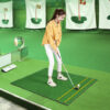 Artificial Turf Mat for Indoor and Outdoor Golf Practice Includes 2 Rubber Tees and 2 Alignment Sticks-32mm