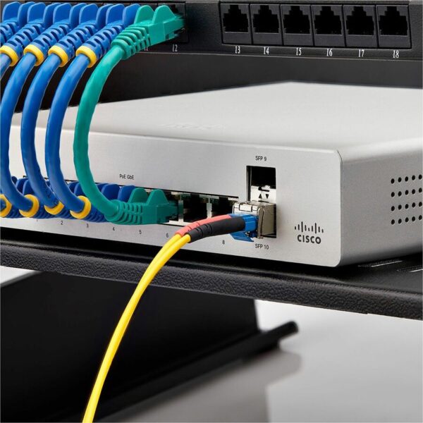 StarTech.com MSA-Compliant SFP-25G-LR-S SFP28 Module, 25Gb Single Mode Fiber (SMF), 25GBASE-LR LC Transceiver, 1310nm, 10km (6.2mi), DDM