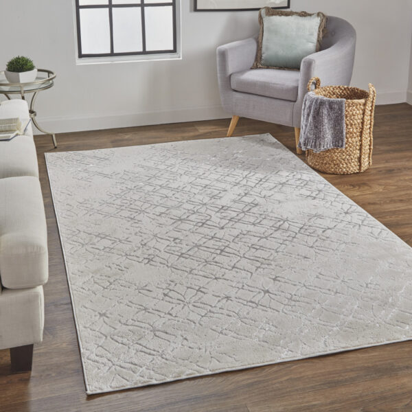 12' X 15' Silver Gray And White Abstract Area Rug