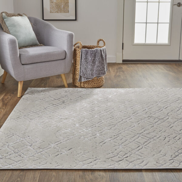 12' X 15' Silver Gray And White Abstract Area Rug