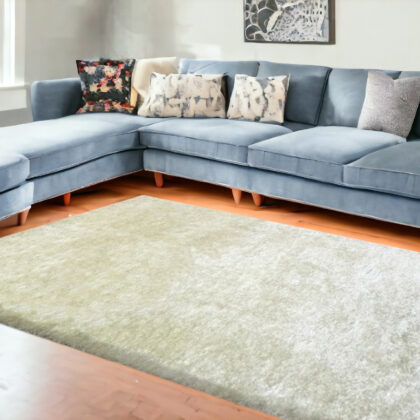 8' x 11' White Shag Hand Tufted Area Rug