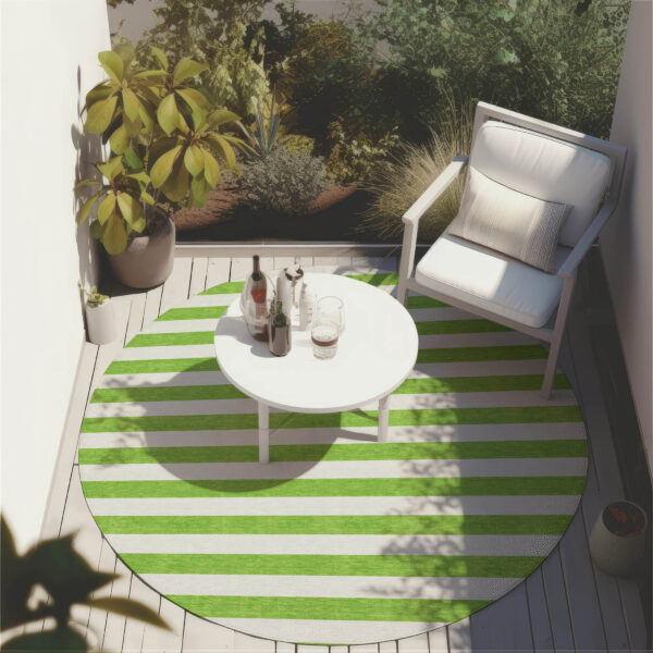 8' Round Green and White Round Striped Washable Non Skid Indoor Outdoor Area Rug