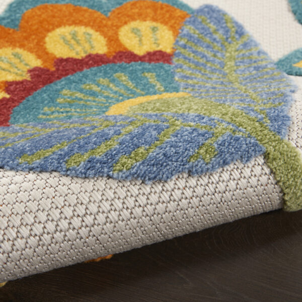 5' Round Yellow And Ivory Round Floral Indoor Outdoor Area Rug