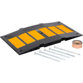 5-10 MPH Rubber Speed Hump Middle Extension Module with Asphalt Kit 35-1/4""W x 20-5/16""L