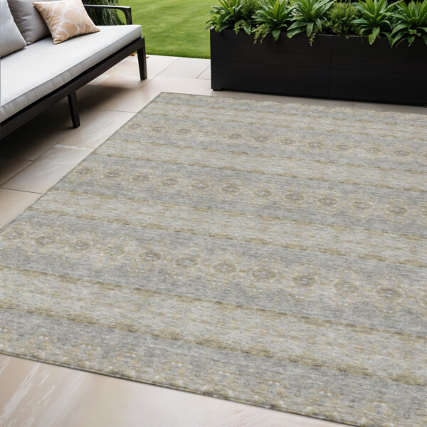 5' X 8' Silver Gray And Gold Floral Medallion Washable Indoor Outdoor Area Rug