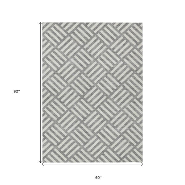 5' X 8' Gray And Ivory Geometric Washable Indoor Outdoor Area Rug