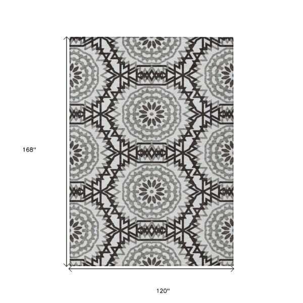 10' X 14' White Black And Gray Floral Medallion Washable Indoor Outdoor Area Rug