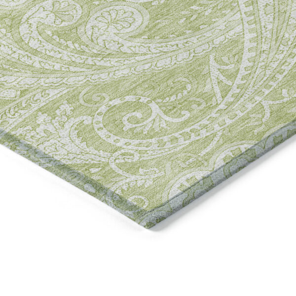 10' X 14' Green And Ivory Paisley Washable Indoor Outdoor Area Rug