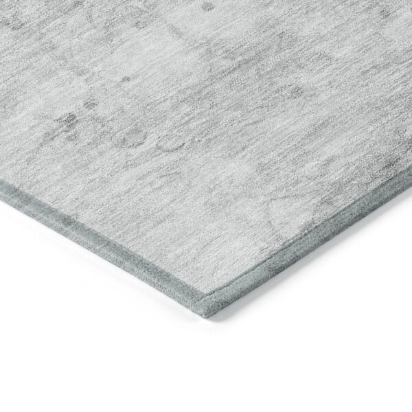 8' X 10' Silver Gray And Ivory Abstract Washable Indoor Outdoor Area Rug