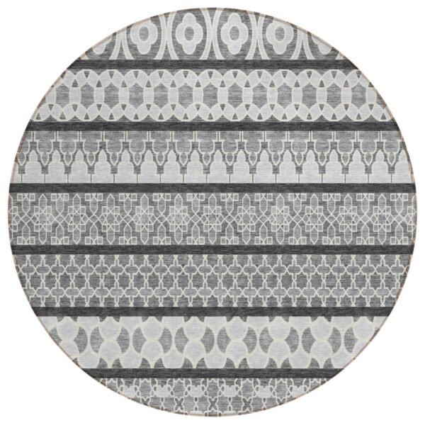 8' Gray Charcoal And Silver Round Quatrefoil Washable Indoor Outdoor Area Rug