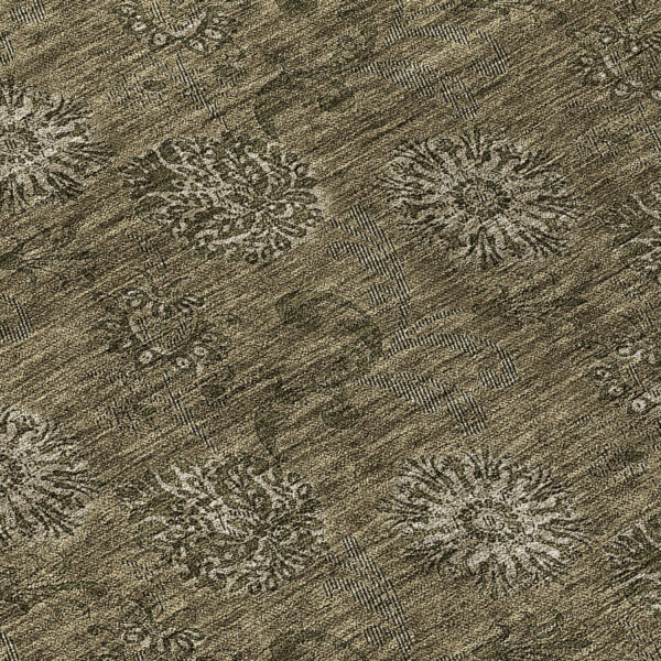 8' Brown And Beige Round Floral Washable Indoor Outdoor Area Rug