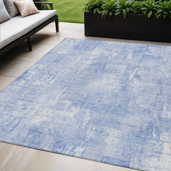 5' X 8' Sky Blue Denim Blue And Ivory Abstract Washable Indoor Outdoor Area Rug
