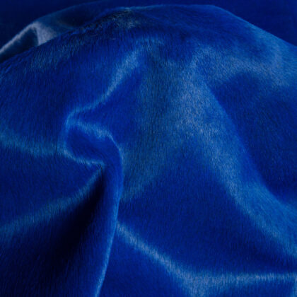 6' x 7' Cobalt Cowhide Hand Knotted Area Rug