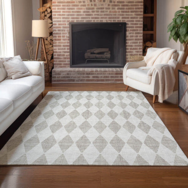 5' X 8' Beige Geometric Washable Indoor Outdoor Area Rug