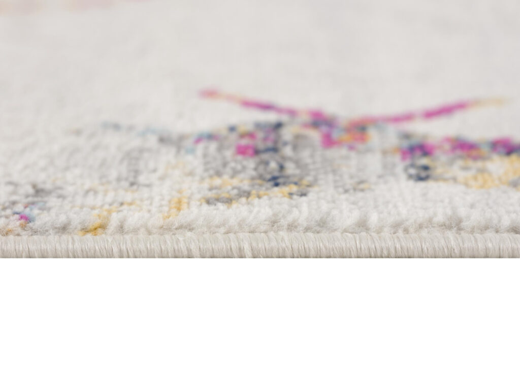 7' X 10' Cream Damask Area Rug