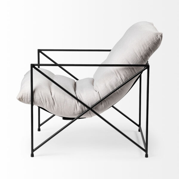 30" Cream and Black Fabric Lounge Chair
