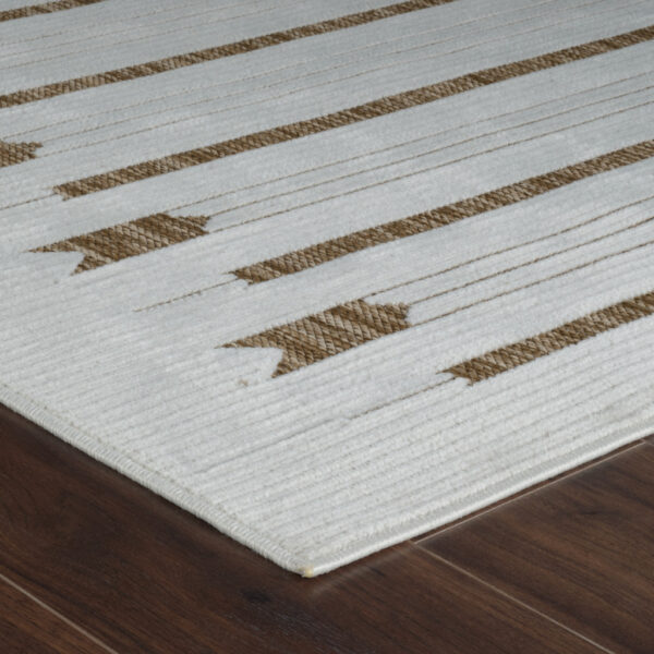 8' X 10' Beige and Brown Geometric Distressed Indoor Outdoor Area Rug