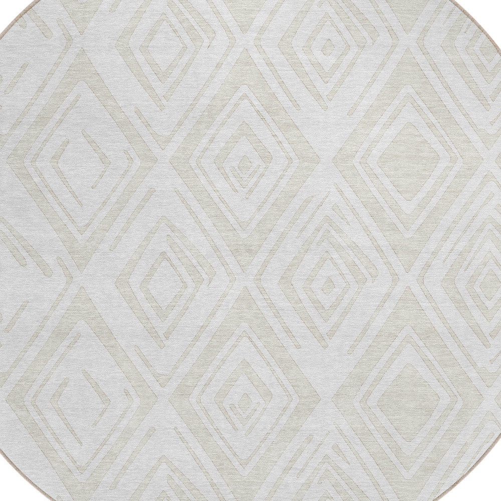 8' Pearl And Ivory Round Geometric Washable Indoor Outdoor Area Rug