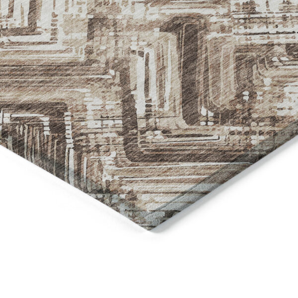 8' Brown Taupe And Tan Round Geometric Washable Indoor Outdoor Area Rug