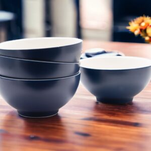 Blue and White Four Piece Porcelain Service For Four Bowl Set