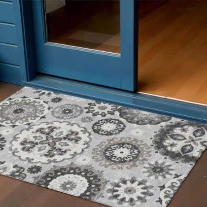 3' X 5' Silver Gray And Ivory Floral Medallion Washable Indoor Outdoor Area Rug