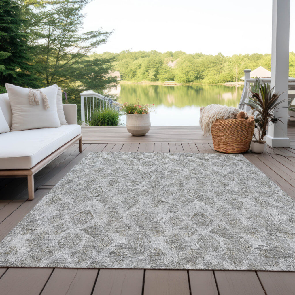 9' X 12' Silver Gray And Pewter Geometric Washable Indoor Outdoor Area Rug