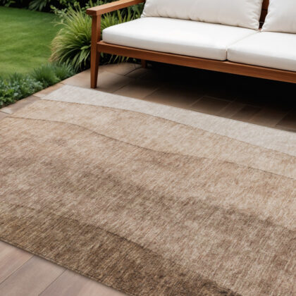 8' X 10' Brown And Beige Ombre Washable Indoor Outdoor Area Rug