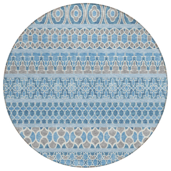 8' Sky Blue And Denim Blue Round Quatrefoil Washable Indoor Outdoor Area Rug