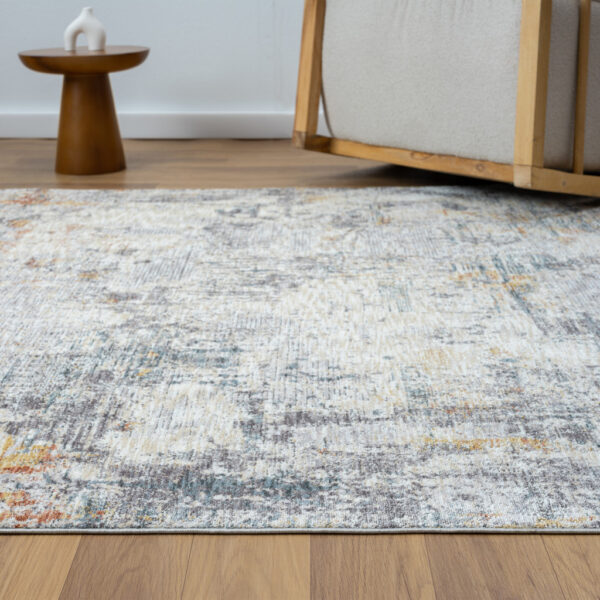 8' x 10' Gray and Ivory Abstract Area Rug