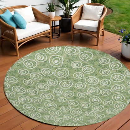 8' Green And Ivory Round Geometric Washable Indoor Outdoor Area Rug