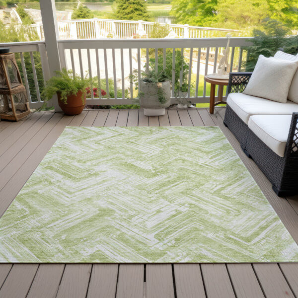 9' X 12' Green And Ivory Geometric Washable Indoor Outdoor Area Rug