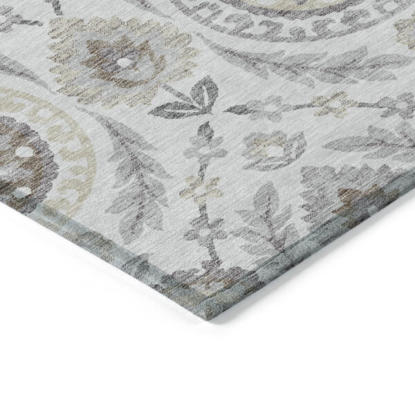 5' X 8' Silver Gray And Taupe Floral Washable Indoor Outdoor Area Rug