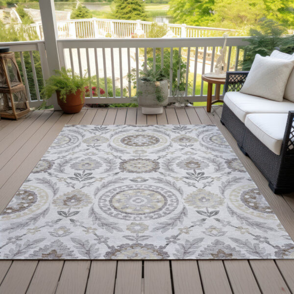 5' X 8' Silver Gray And Taupe Floral Washable Indoor Outdoor Area Rug