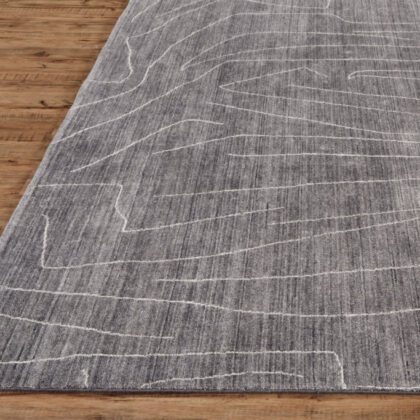 5' X 8' Gray And Ivory Abstract Hand Woven Area Rug