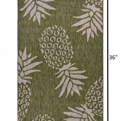 2' X 3' Green Floral Indoor Outdoor Area Rug