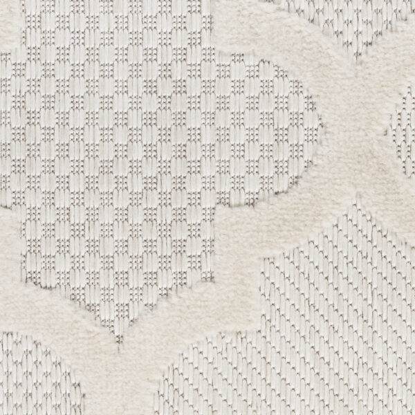 9' X 12' Ivory and White Indoor Outdoor Area Rug