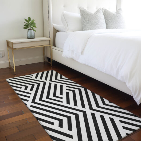 8' Runner Black and White Geometric Washable Non Skid Indoor Outdoor Runner Rug