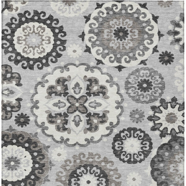 5' X 8' Silver Gray And Ivory Floral Medallion Washable Indoor Outdoor Area Rug