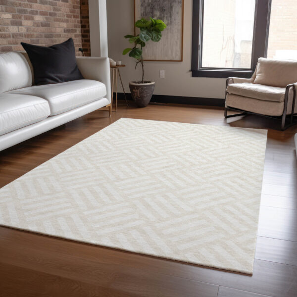 8' X 10' Ivory And Beige Geometric Washable Indoor Outdoor Area Rug