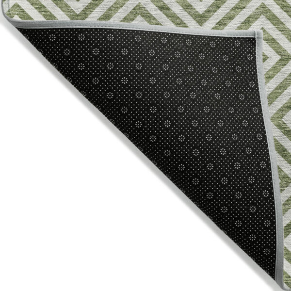 8' X 10' Green And Beige Geometric Washable Indoor Outdoor Area Rug