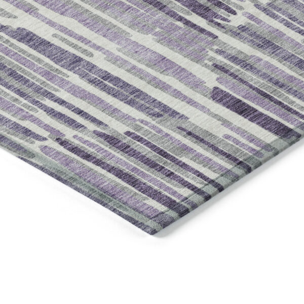 8' Purple Ivory And Lavender Round Abstract Washable Indoor Outdoor Area Rug