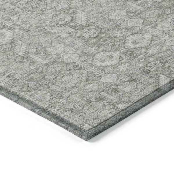 8' Round Cream and Tan Round Floral Washable Non Skid Indoor Outdoor Area Rug