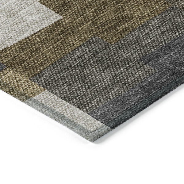 8' Brown Beige And Ivory Round Geometric Washable Indoor Outdoor Area Rug