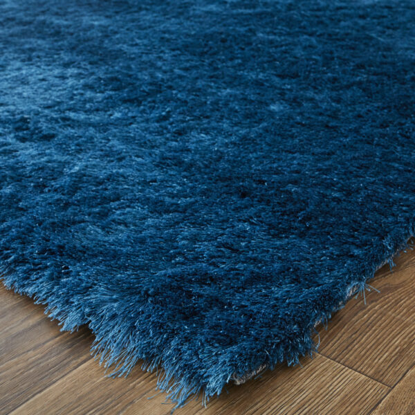 5' X 8' Blue And Green Shag Tufted Handmade Area Rug