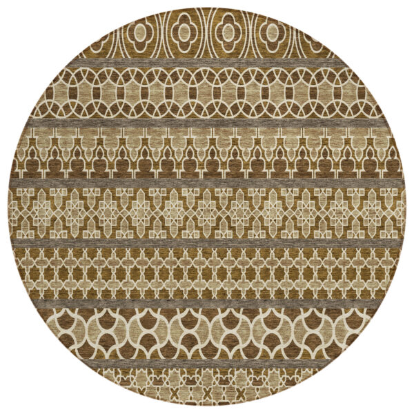 8' Brown And Taupe Round Quatrefoil Washable Indoor Outdoor Area Rug